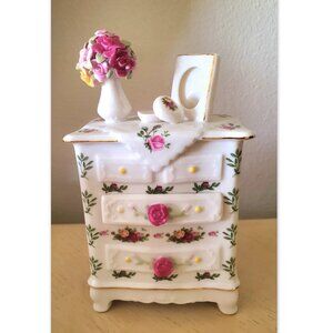 Royal Albert Old Country Roses Porcelain Dresser Music Box